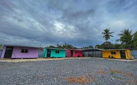 Padang Besar Rainbow Cabin Homestay